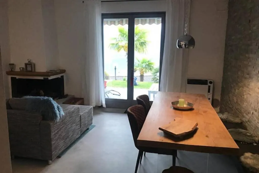 Villetta Near Argegno Dizzasco Muronico Tatil Evi